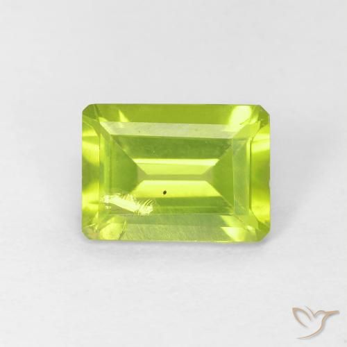 1.12ct 자연스러운 활기찬 녹색 감람석, 에메랄드 컷, VS-SI