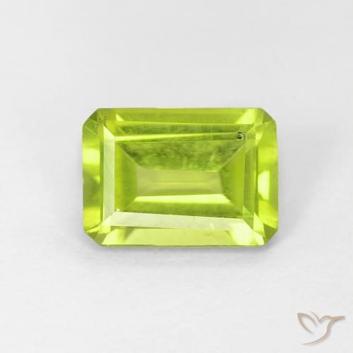 1.02ct 자연스러운 밝은 녹색 감람석, 에메랄드 컷, VS-SI