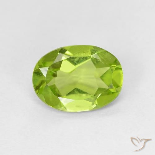 1.14ct 자연스러운 황록색 감람석, 타원형, VS