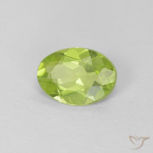 0.84ct 자연스러운 미디엄 그린 감람석, 타원형, VS
