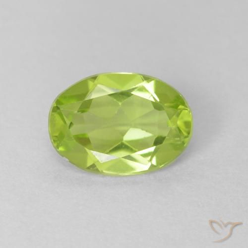 0.73ct 자연스러운 밝은 녹색 감람석, 타원형, VS