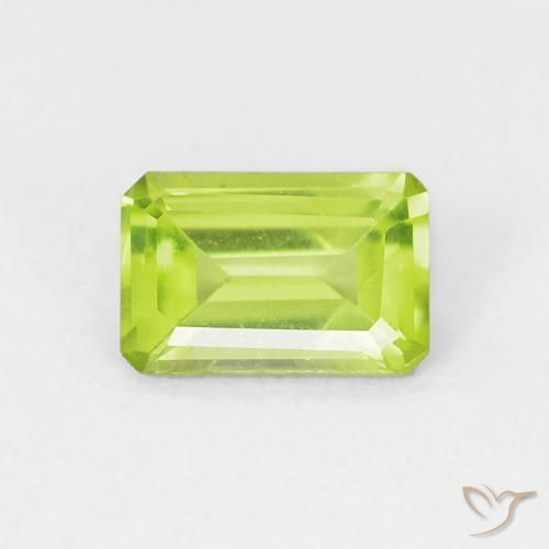 0.57ct 자연스러운 밝은 녹색 감람석, 에메랄드 컷, VVS-VS