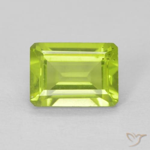 1.12ct 자연스러운 밝은 녹색 감람석, 에메랄드 컷, VS