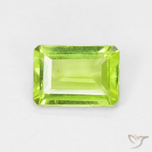 0.99ct 자연스러운 황록색 감람석, 에메랄드 컷, VS