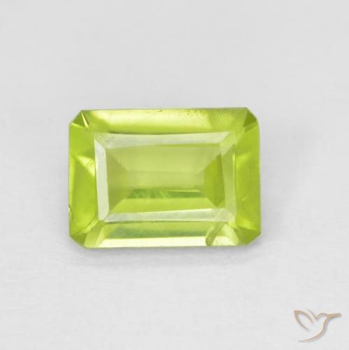 0.89ct 자연스러운 밝은 녹색 감람석, 에메랄드 컷, VS