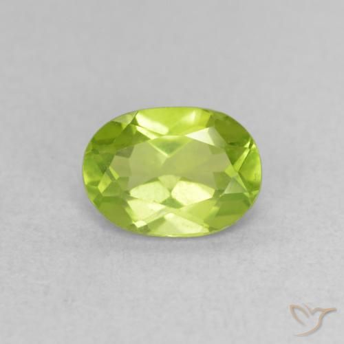 0.97ct 자연스러운 활기찬 황록색 감람석, 타원형, VVS-VS