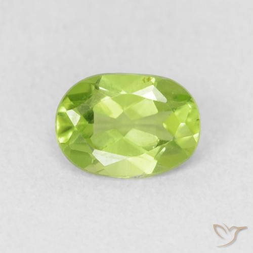 0.96ct 자연스러운 연한 초록색 감람석, 타원형, VS
