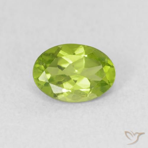 0.85ct 자연스러운 미디엄 그린 감람석, 타원형, VS
