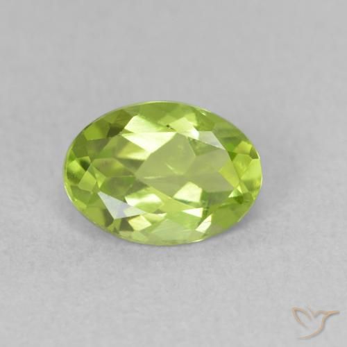 0.94ct 자연스러운 활기찬 녹색 감람석, 타원형, VVS-VS