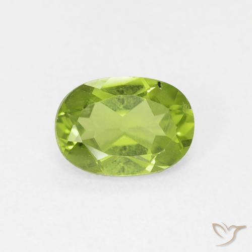 0.93ct 자연스러운 활기찬 녹색 감람석, 타원형, VS