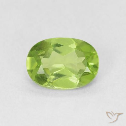 0.90ct 자연스러운 밝은 녹색 감람석, 타원형, VS