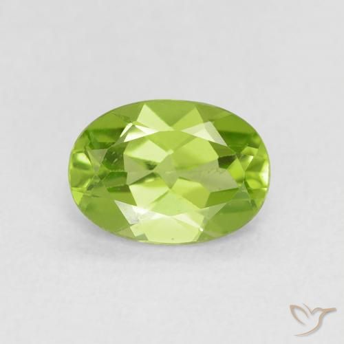 0.91ct 자연스러운 밝은 녹색 감람석, 타원형, VS