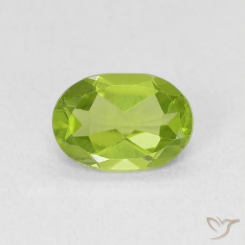0.78ct 자연스러운 활기찬 녹색 감람석, 타원형, VS