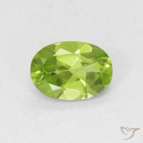 0.90ct 자연스러운 황록색 감람석, 타원형, VS