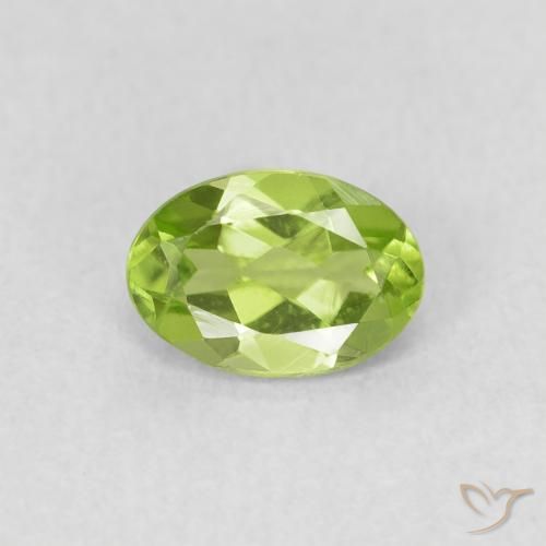 0.76ct 자연스러운 라이트 라이블리 그린 감람석, 타원형, VS