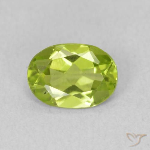 0.80ct 자연스러운 밝은 녹색 감람석, 타원형, VS
