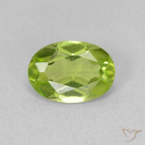 0.85ct 자연스러운 활기찬 녹색 감람석, 타원형, VVS-VS