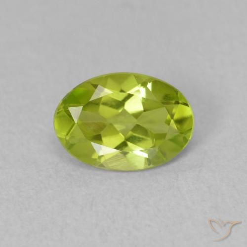 0.70ct 자연스러운 활기찬 황록색 감람석, 타원형, VVS-VS