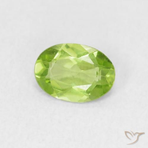 0.71캐럿 천연 Medium Light-Green 감람석, 타원형, VVS-VS