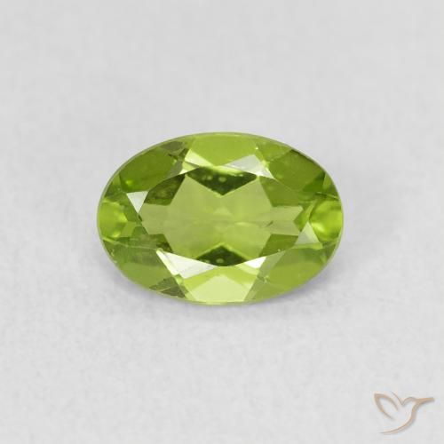0.75ct 자연스러운 미디엄 그린 감람석, 타원형, VS