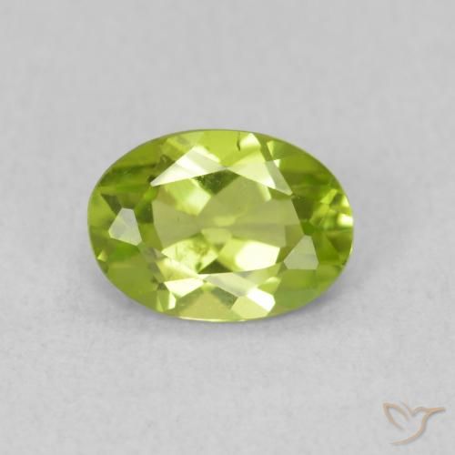 0.81ct 자연스러운 밝은 녹색 감람석, 타원형, VS