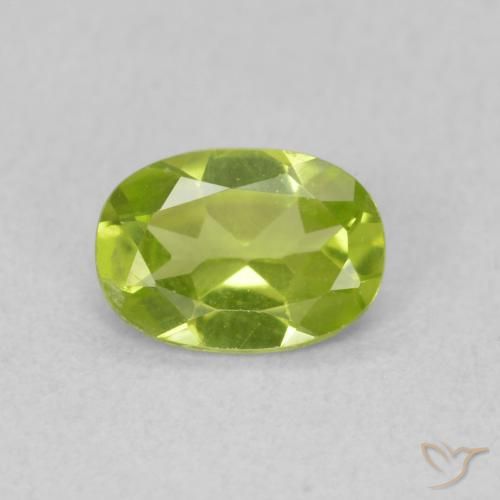 0.73ct 자연스러운 밝은 녹색 감람석, 타원형, VS