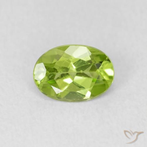 0.79ct 자연스러운 밝은 녹색 감람석, 타원형, VS