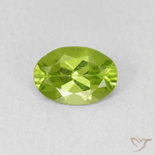 0.67ct 자연스러운 황록색 감람석, 타원형, VVS-VS