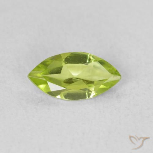 0.55ct 자연스러운 미디엄 그린 감람석, 보석, VS