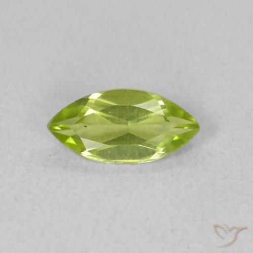 0.58ct 자연스러운 미디엄 그린 감람석, 보석, VVS-VS