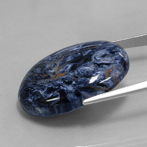 31.93캐럿 천연 멀티컬러 피터사이트, 타원형 컷, 30.4×22.3 mm, 불투명체