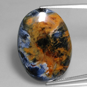 26.63캐럿 천연 멀티컬러 피터사이트, 타원형 컷, 29.9×21.8 mm, 불투명체