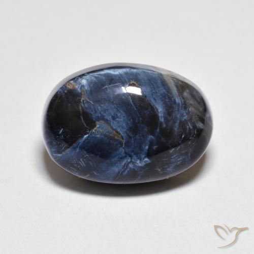 4.95ct 자연스러운 다색 피터사이트, 타원형, 불투명체