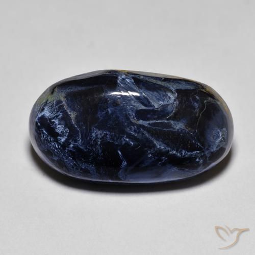 8.05ct 자연스러운 다색 피터사이트, 타원형, 불투명체