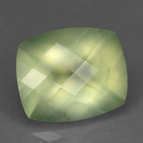 5.33캐럿 천연 Warm Green  프레나이트, 투명한, 11.9×9.8 mm, 투명/반투명