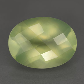9.74캐럿 천연 그린 프레나이트, 투명한, 16×12.1 mm, 투명/반투명