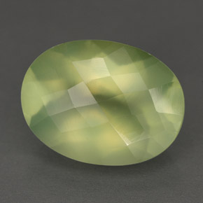 9.74캐럿 천연 그린 프레나이트, 투명한, 16×12.1 mm, 투명/반투명