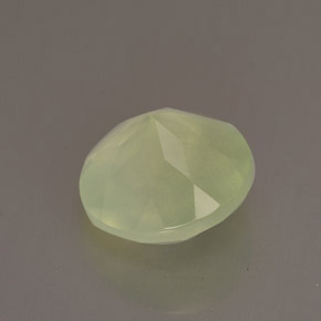 1.94캐럿 천연 그린 프레나이트, 투명한, 7.93 mm, 투명/반투명