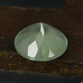 9.44캐럿 천연 Very Light Green  프레나이트, 라운드 컷, 13.90 mm, 투명한