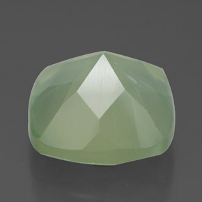 7.47캐럿 천연 그린 프레나이트, 쿠션 컷, 12.1×12.1 mm, 투명한