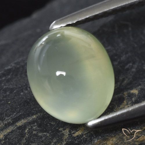 3.21ct 자연스러운 Pale Green  프레나이트, 타원형, 투명한
