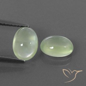 3.01ctw 자연스러운 Pale Pear Green  프레나이트, 타원형, 투명/반투명