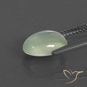 3.07캐럿 천연 Light Yellowish Green    프레나이트, 타원형, 투명한
