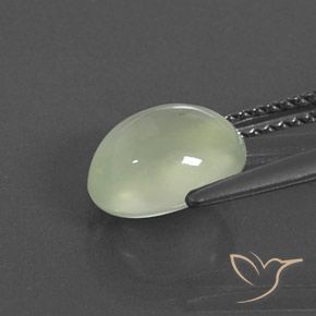 2.60캐럿 천연 Medium Green  프레나이트, 타원형, 투명/반투명