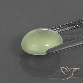2.40캐럿 천연 Pale Pear Green  프레나이트, 타원형, 투명/반투명