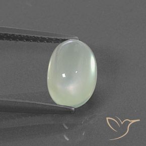 1.98ct 자연스러운 연한 초록색 프레나이트, 타원형, 투명/반투명