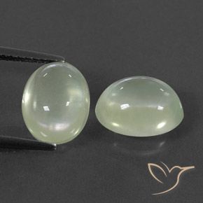 6.09ctw 자연스러운 Olive Green  프레나이트, 타원형, 투명한