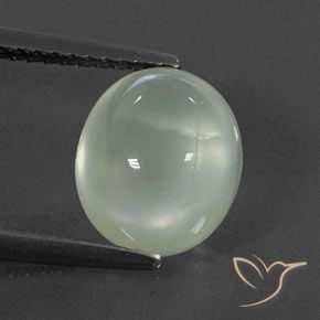 3.38ct 자연스러운 Olive Green  프레나이트, 타원형, 투명/반투명