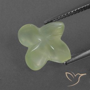 5.10캐럿 천연 Pale Pear Green  프레나이트, 플라워 컷, 투명/반투명