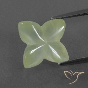 5.43ct 자연스러운 Pale Green  프레나이트, 플라워 컷, 투명/반투명